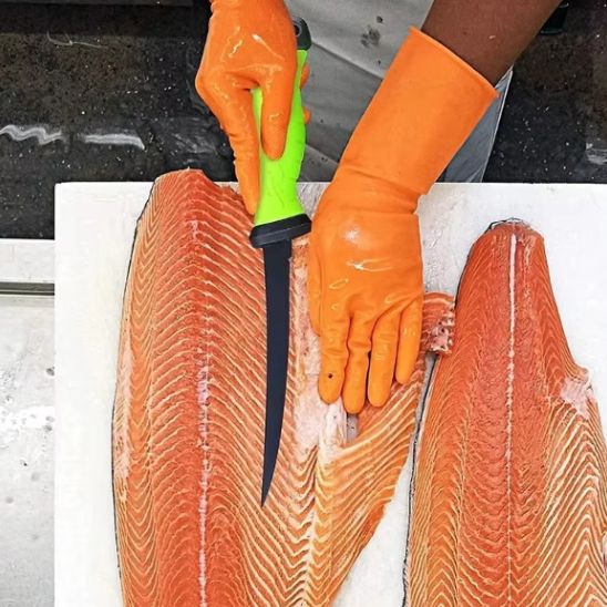 couteau poisson saumon